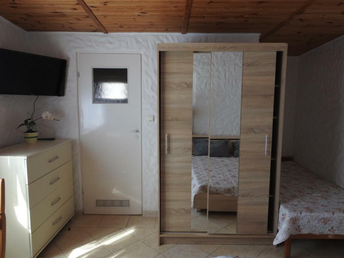 Appartement Malwa à Jezierzany Extérieur photo